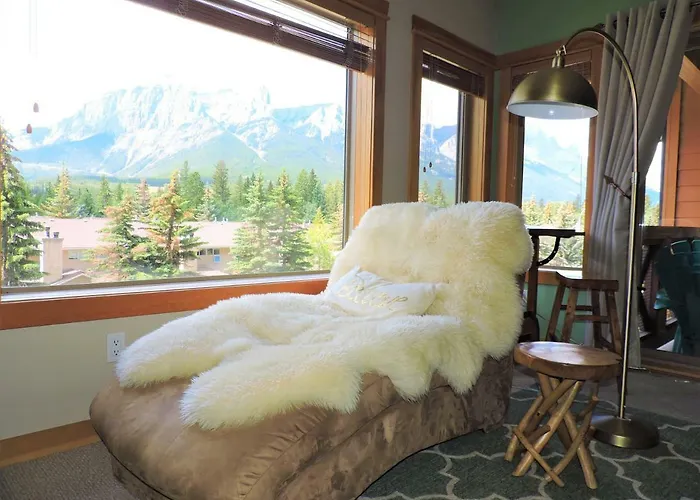 Fenwick Vacation Rental Open Hot Tub Glorious Mountain 2 Bedroom