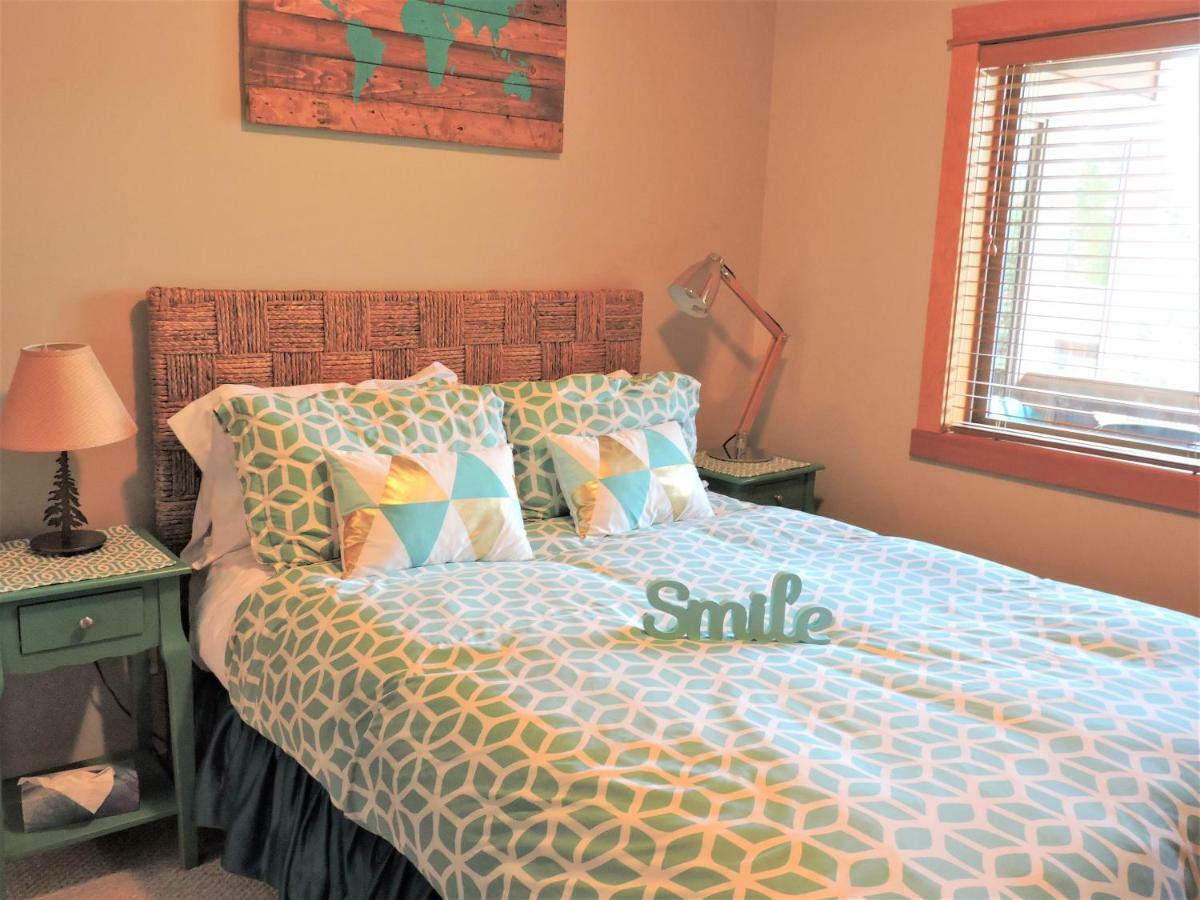 Fenwick Vacation Open Hot Tub Glorious Mountain 2 Bedroom Canmore