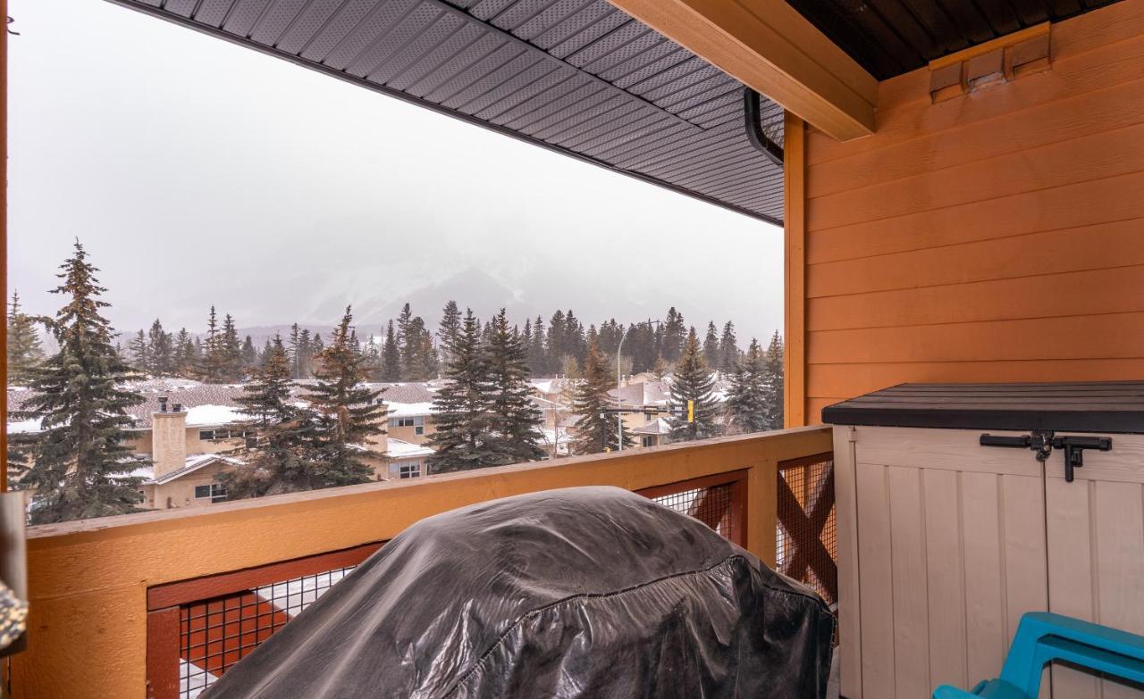 Fenwick Vacation Open Hot Tub Glorious Mountain 2 Bedroom Canmore