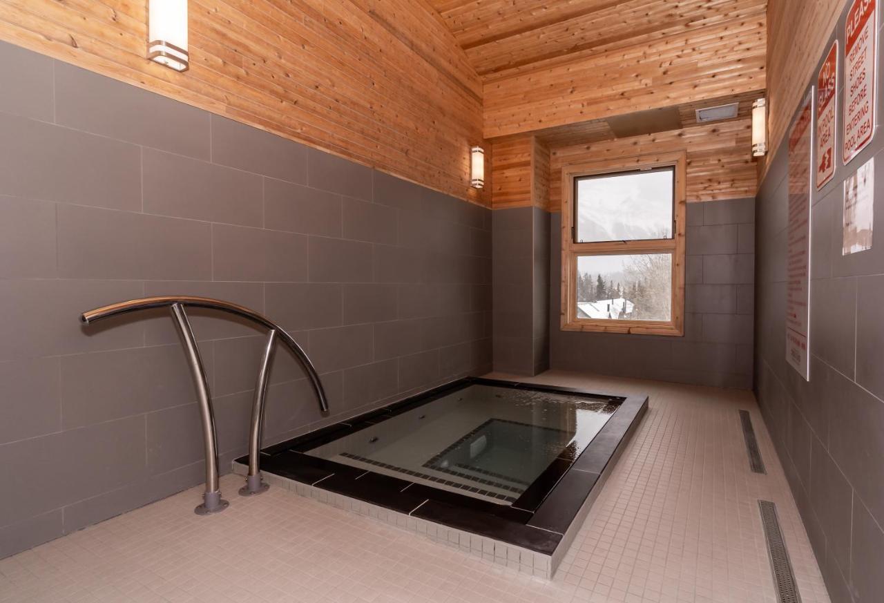 Aparthotel Fenwick Vacation Open Hot Tub Glorious Mountain 2 Bedroom Canmore